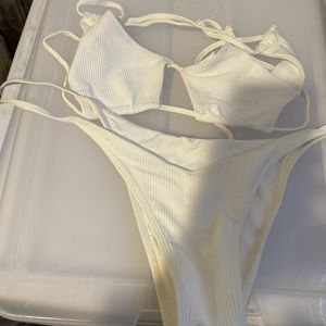Never worn frankies bikini !!!